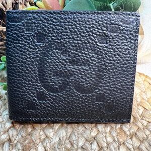 New bi fold Black Leather GUCCI Wallet